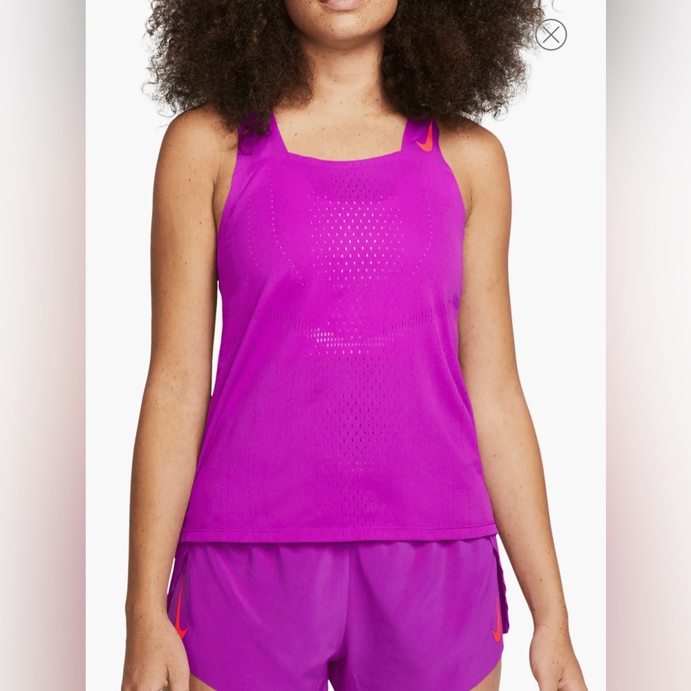NWT- Nike Women’s Dri-FIT ADV AeroSwift Running Tank!